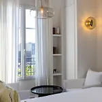 De Banville 4*