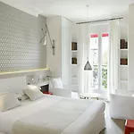 Hotel De Banville