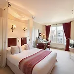 De Banville Hotel
