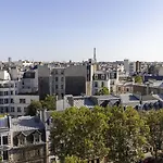 De Banville Hotel 4*