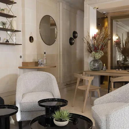 De Banville Hotel 4*