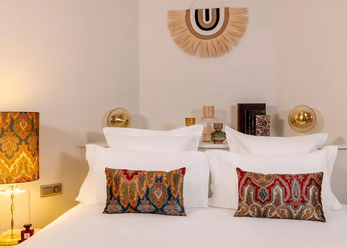 Hotel De Banville 4*