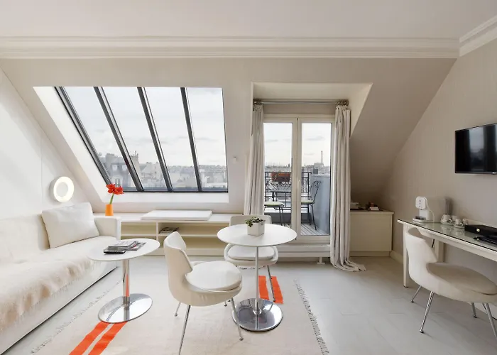 De Banville Hotel 4*