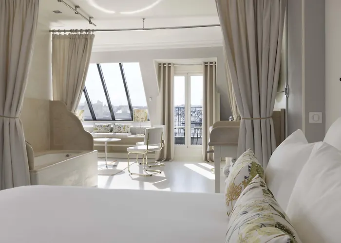 De Banville 4* Parigi