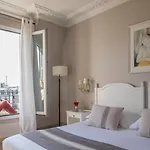 De Banville Hotel Paris