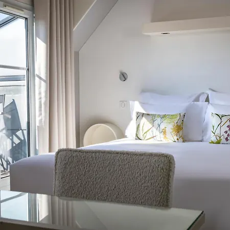 De Banville Hotel Paris
