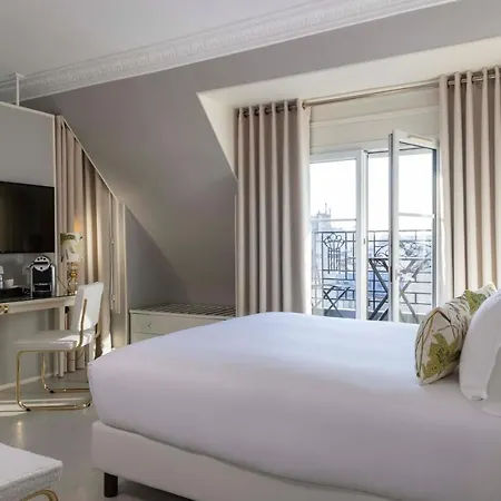 Hotel De Banville Paris