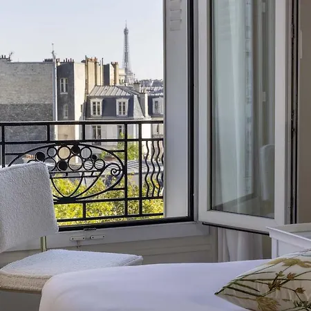 Hotel De Banville Paris