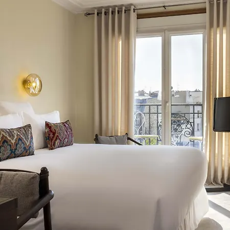 De Banville Paris