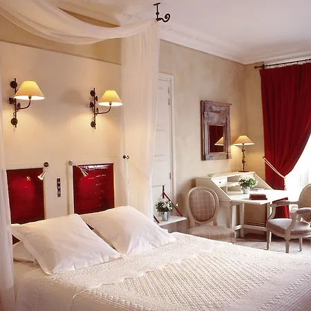 De Banville 4*