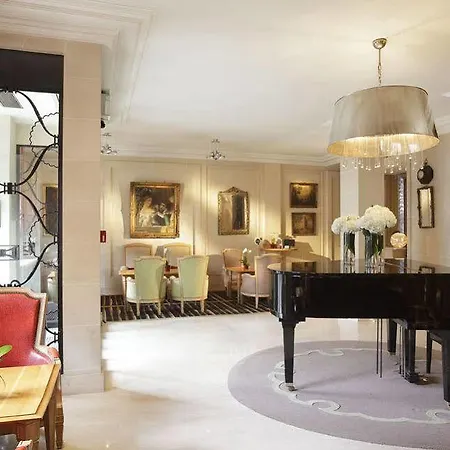 De Banville 4* Paris