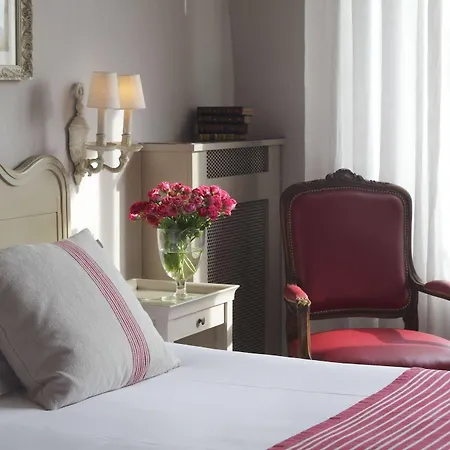 Hotel De Banville Paris